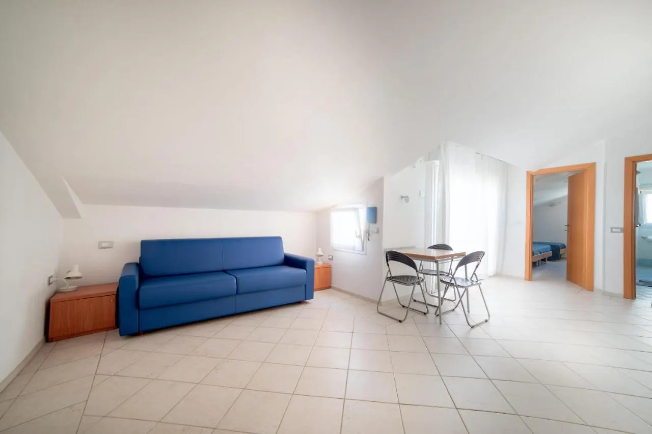 Ξενοδοχείο με διαμερίσματα Rex Residence Hotel Κατόλικα